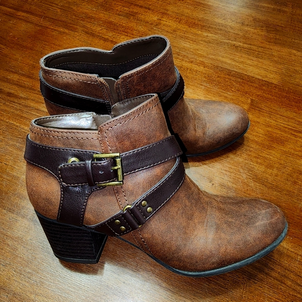 Iindigo Rd ankle boots